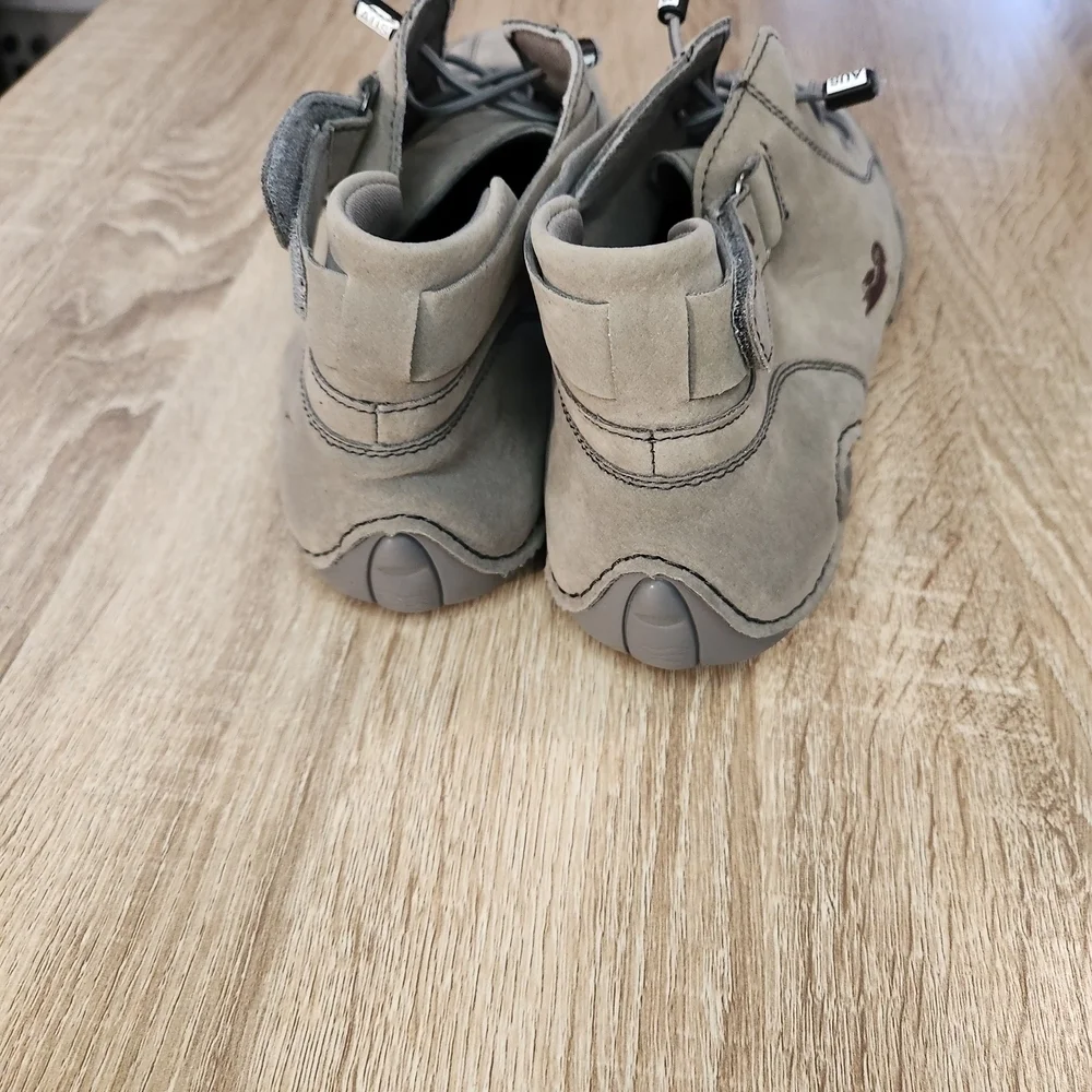 LDECK men's high-top suede casual boots in gray
